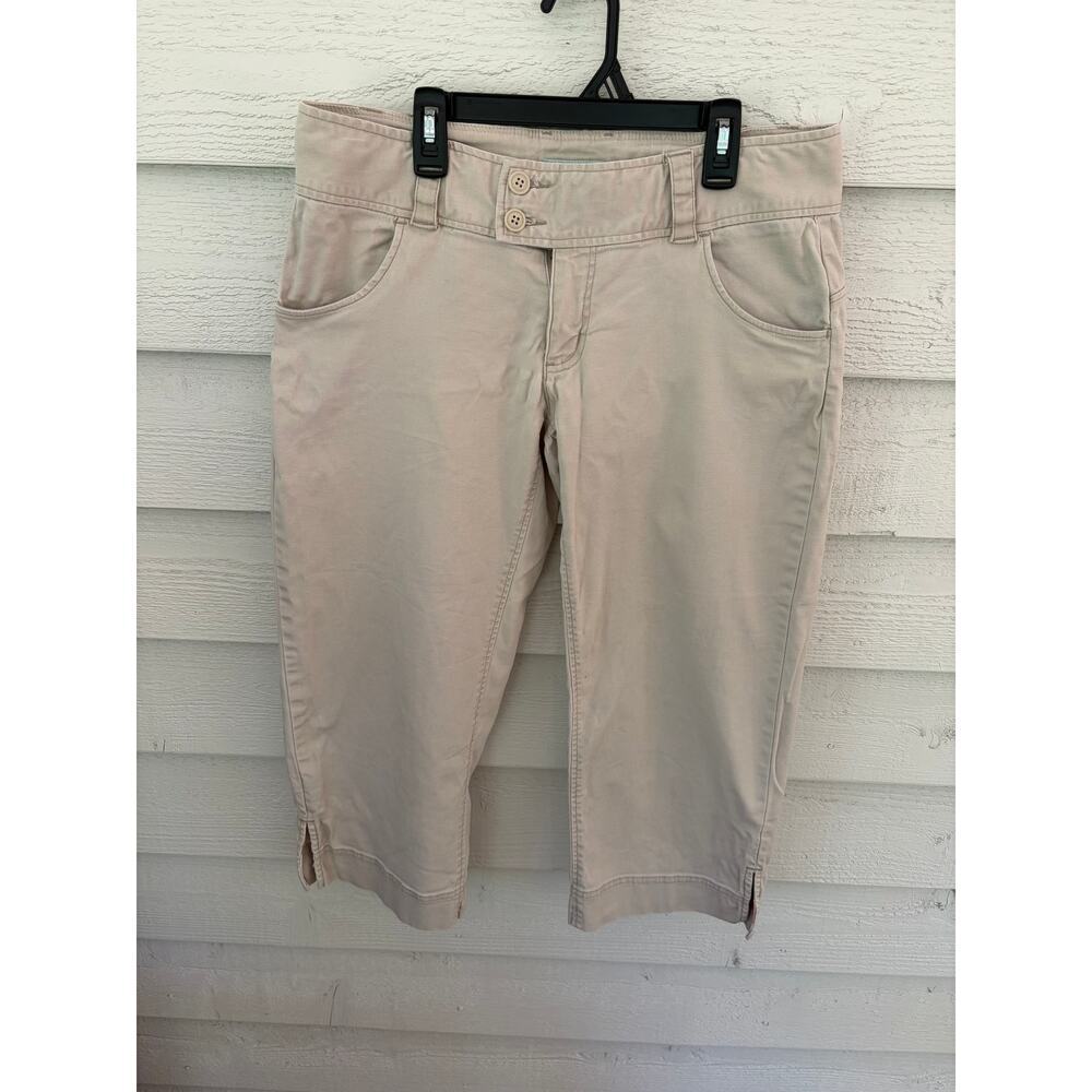 American Eagle Stretch Khaki Bermuda Shorts Women’s Size 8 Casual Neutral Capri - Picture 2 of 8